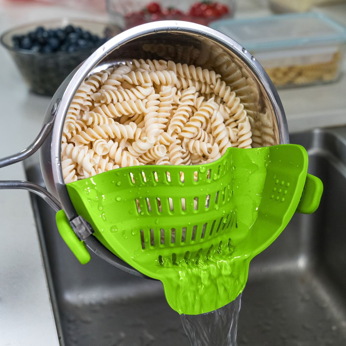 1pc Clip-On Pot Strainer – Hands-Free Silicone Colander for Pasta, Vegetables & More